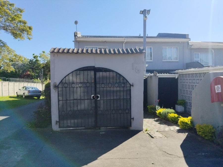 3 Bedroom Property for Sale in Cambridge West Eastern Cape